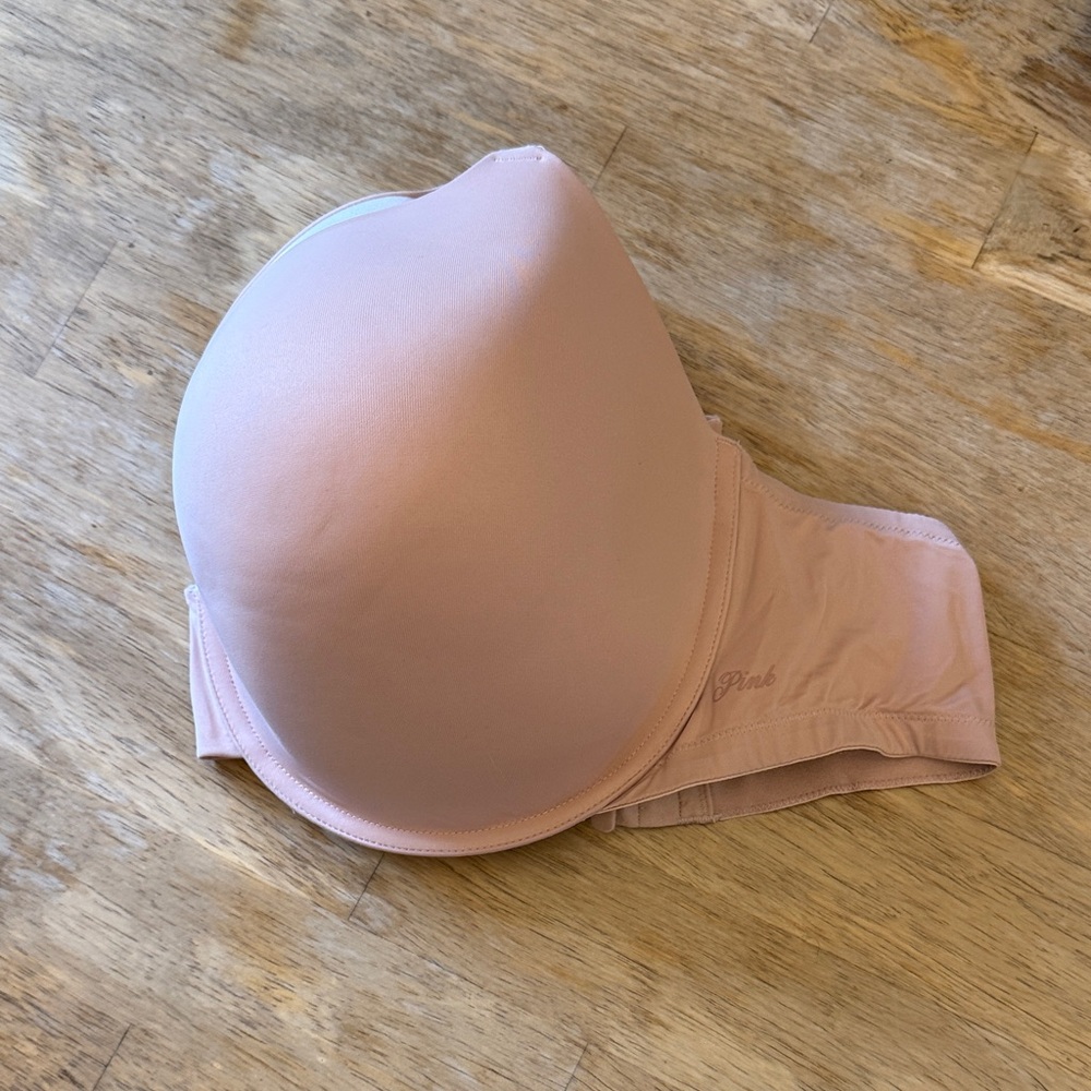 Victoria's Secret Light Pink Bra